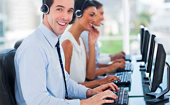 call-center-operator.jpg